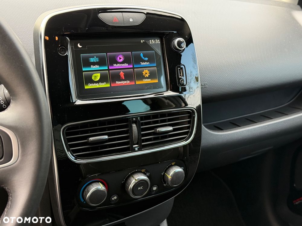 Renault Clio 0.9 TCe Limited - 32