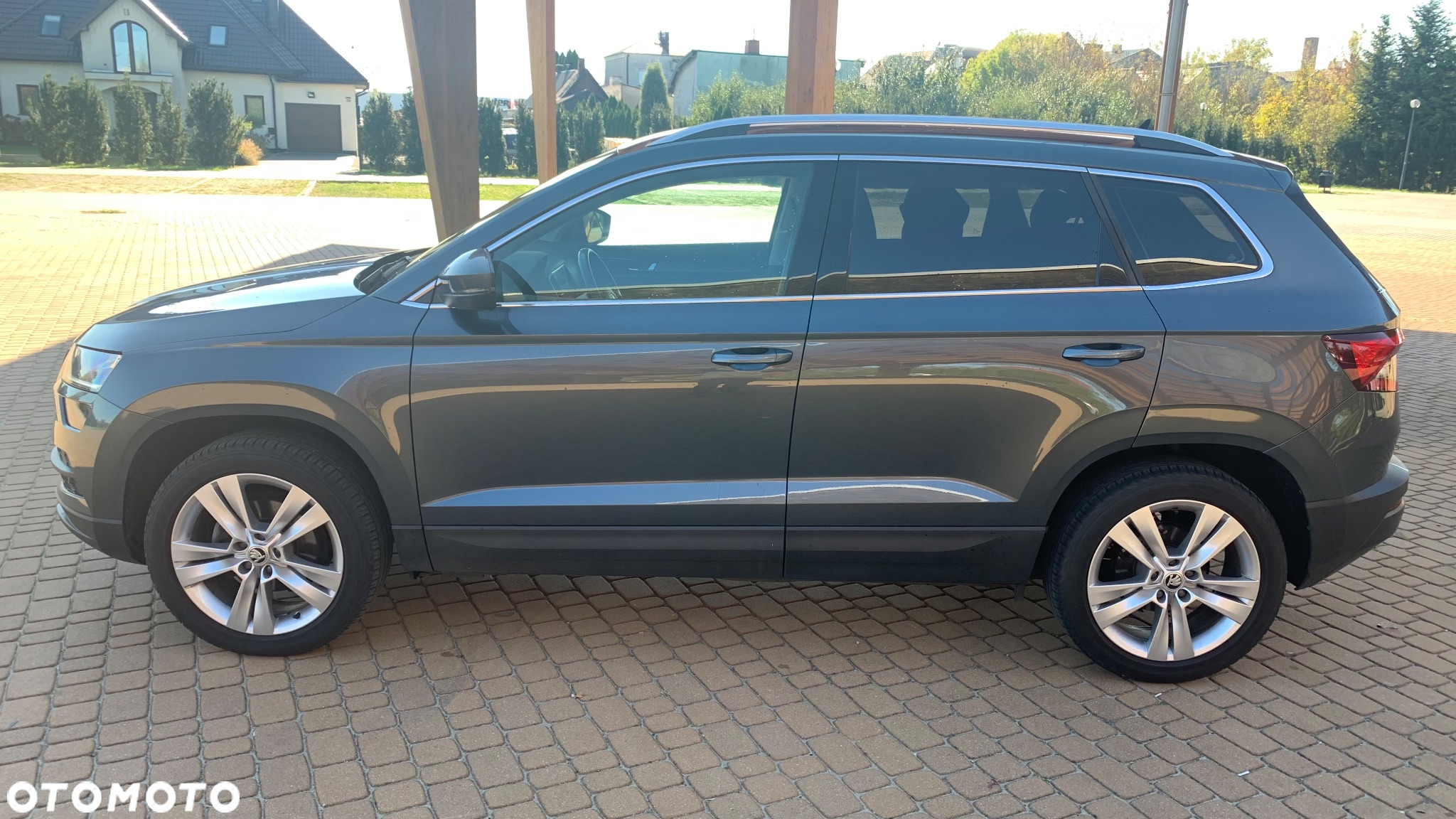 Skoda Karoq 1.5 TSI ACT 4x2 Ambition DSG - 2