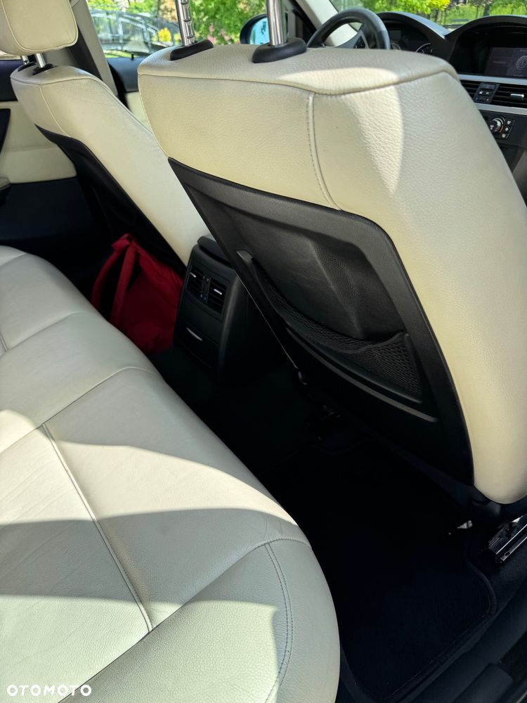 BMW Seria 3 - 18