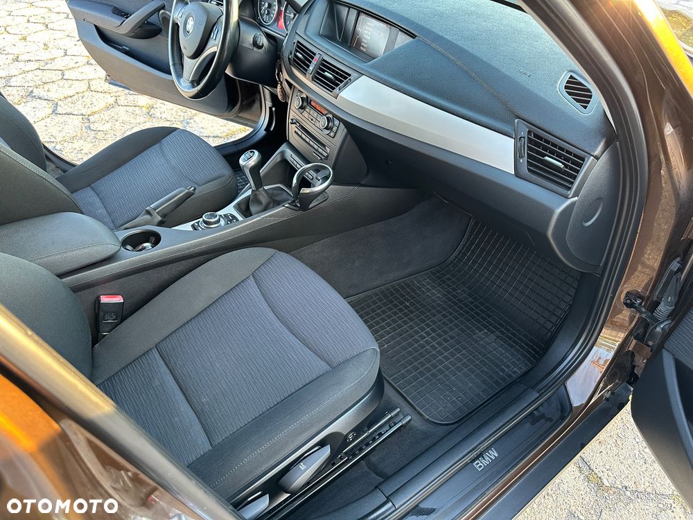 BMW X1 xDrive20d - 34