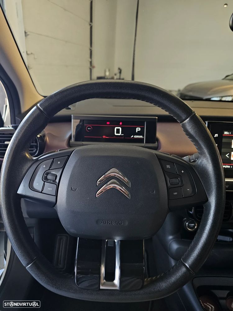 Citroën C4 Cactus 1.2 PureTech Shine EAT6 - 21