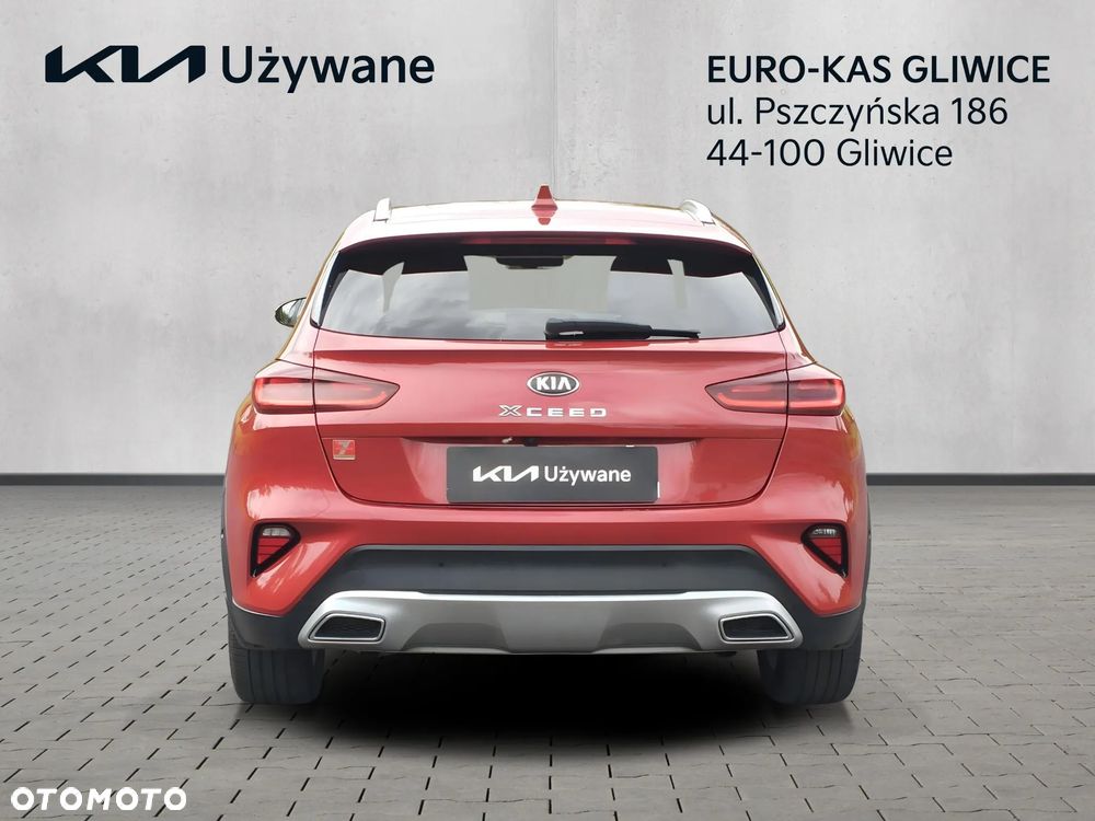 Kia XCeed 1.6 T-GDI L Business Line DCT - 4