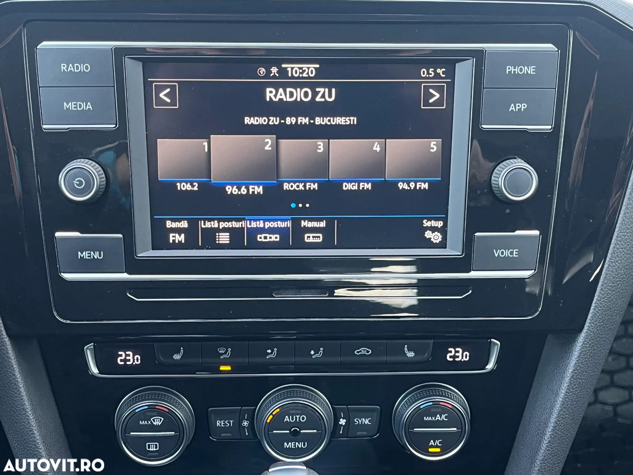 Volkswagen Passat 2.0 TDI DSG Comfortline - 14