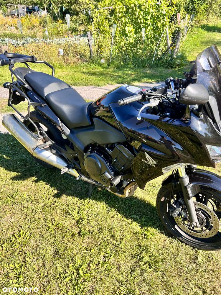 Honda CBF - 2