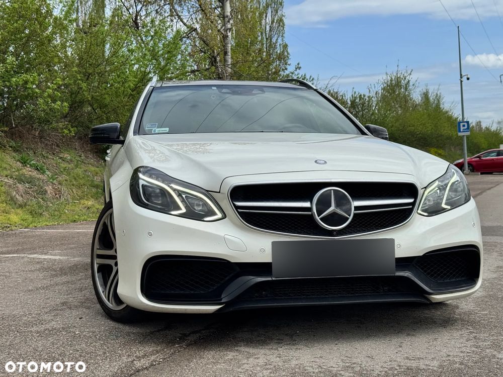 Mercedes-Benz Klasa E 63 AMG S 4-Matic - 2