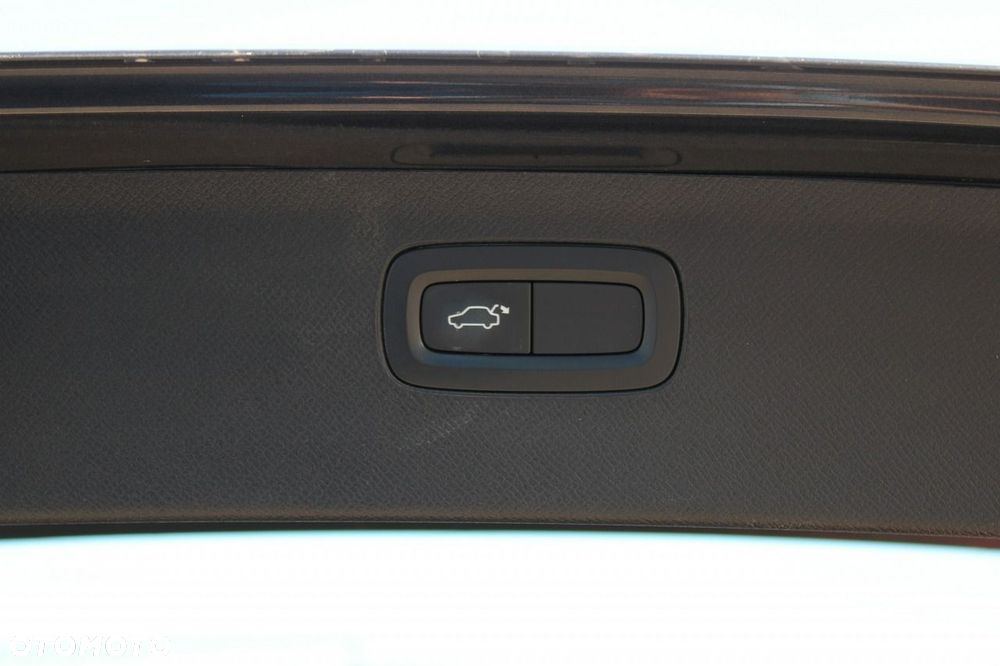 Volvo XC 90 - 34