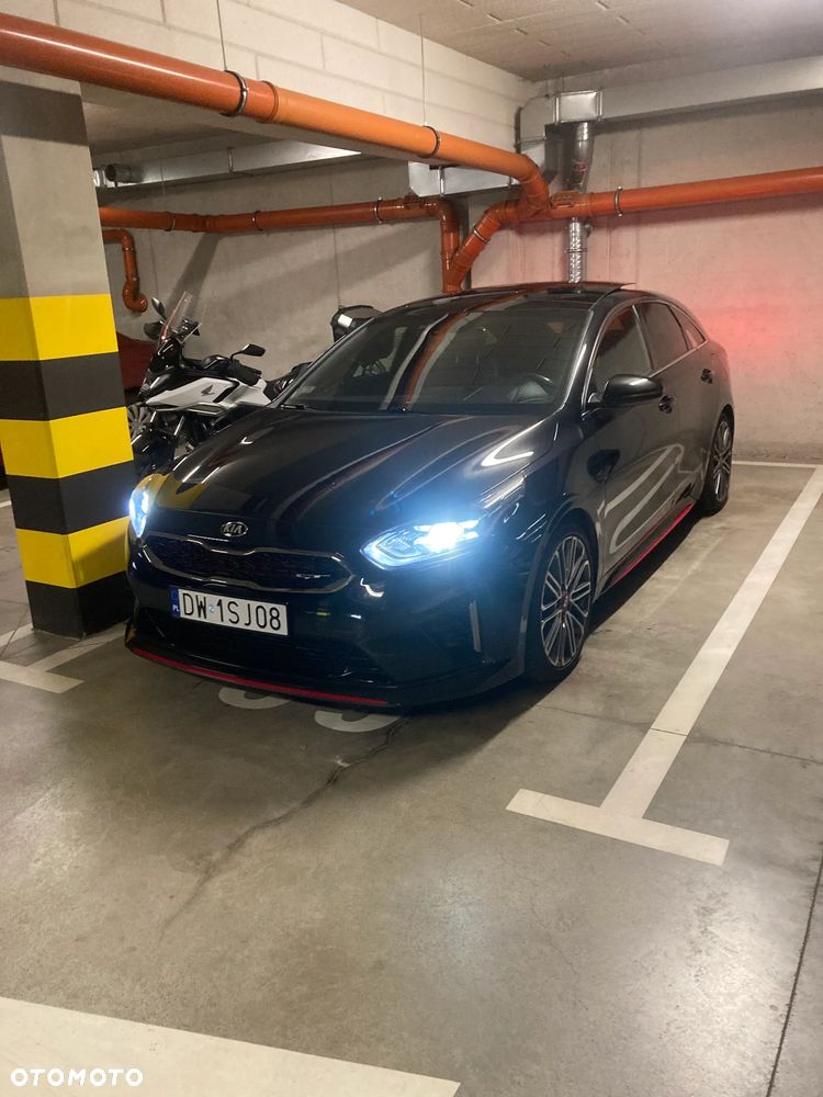 Kia ProCeed 1.6 T-GDI GT DCT - 30