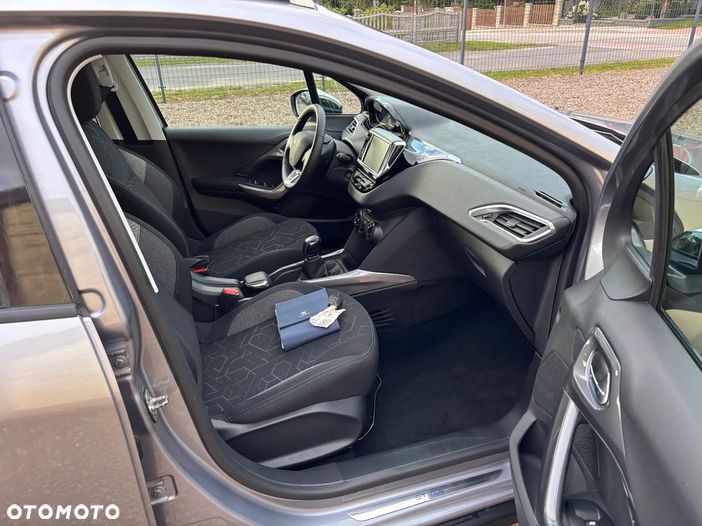 Peugeot 2008 PureTech 82 Style - 10