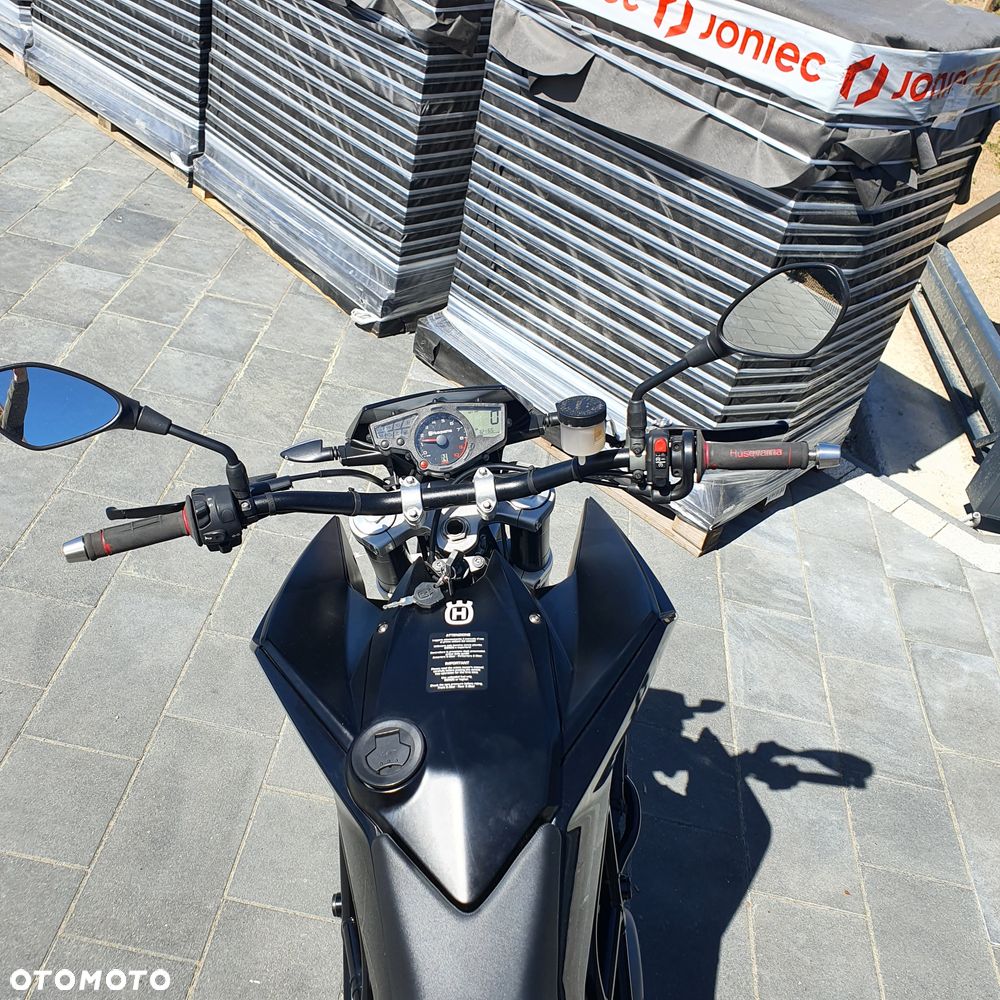 Husqvarna Nuda 900R - 11