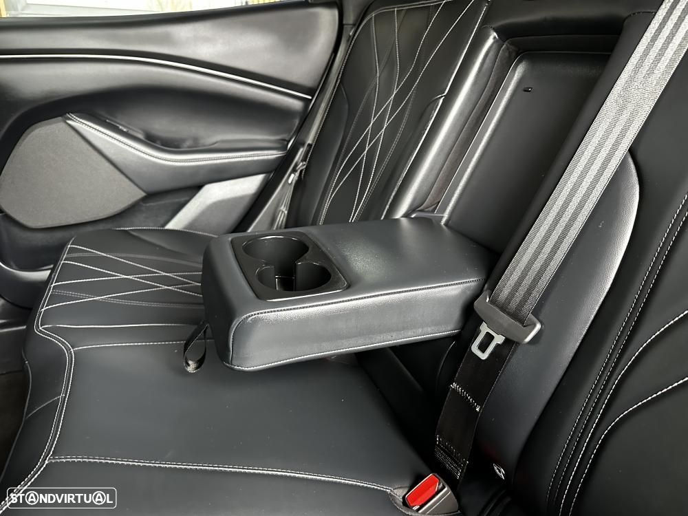 Ford Mustang Mach-E Standard - 43