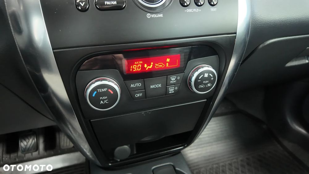 Suzuki SX4 1.6 Premium - 24
