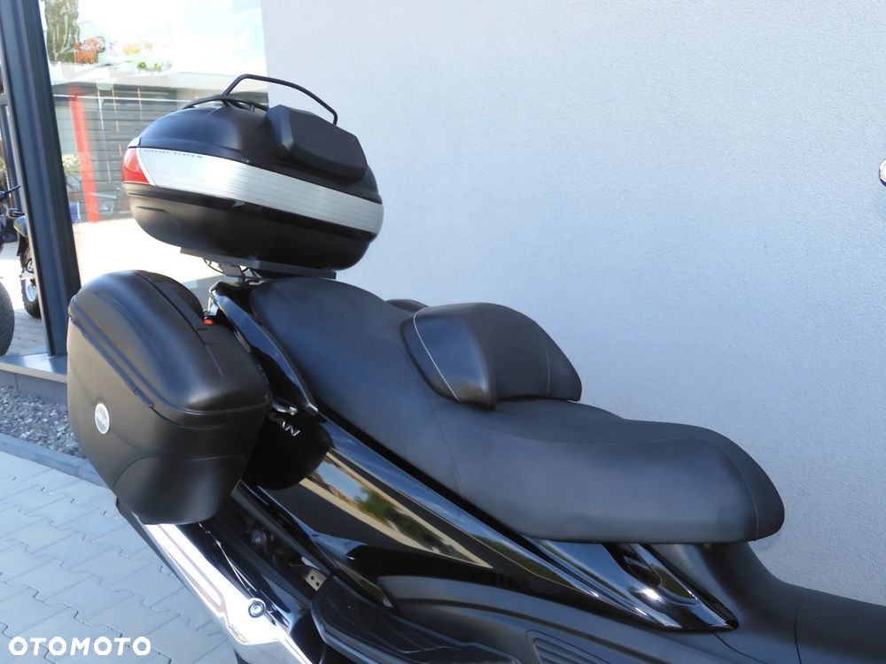 Suzuki Burgman - 6