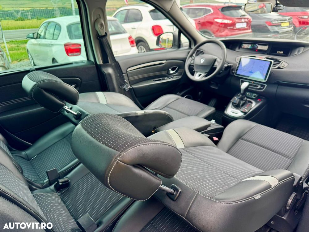 Renault Scenic - 16