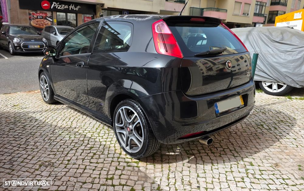 Fiat Grande Punto 1.3 M-Jet Sport - 4