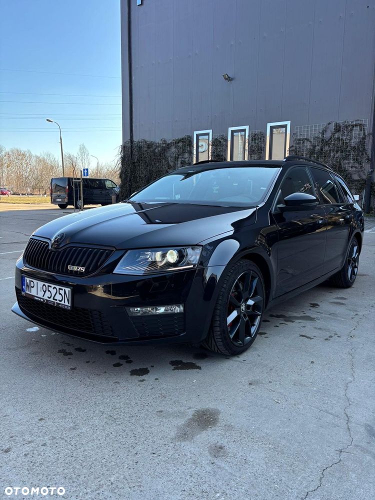 Skoda Octavia 2.0 TDI DSG RS - 2