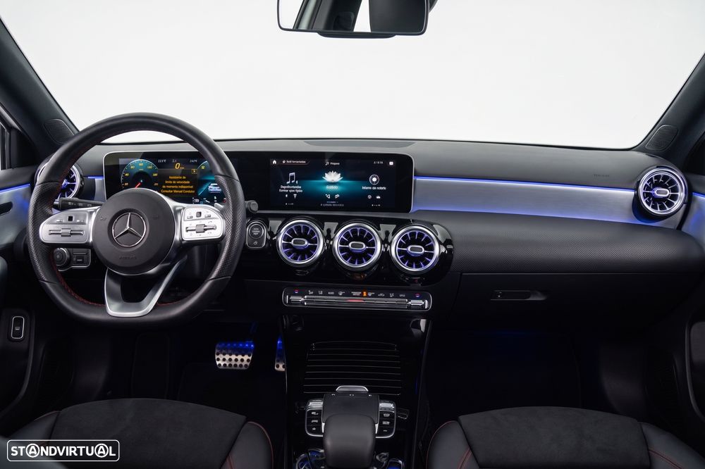 Mercedes-Benz A 180 d 7G-DCT AMG Line - 22
