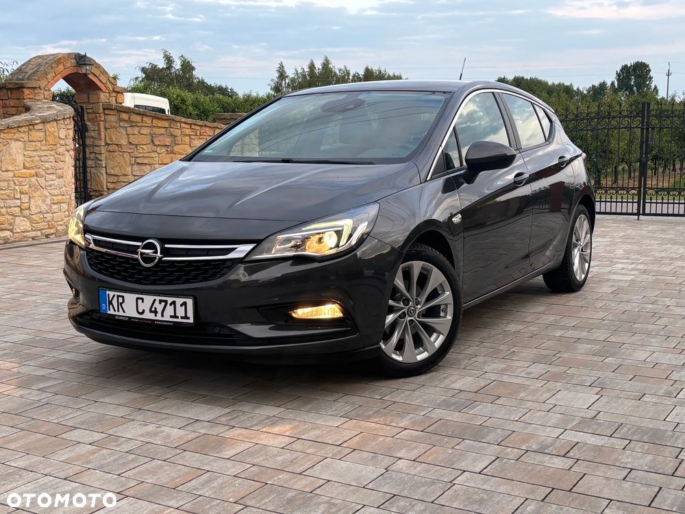 Opel Astra 1.4 Turbo Cosmo - 27