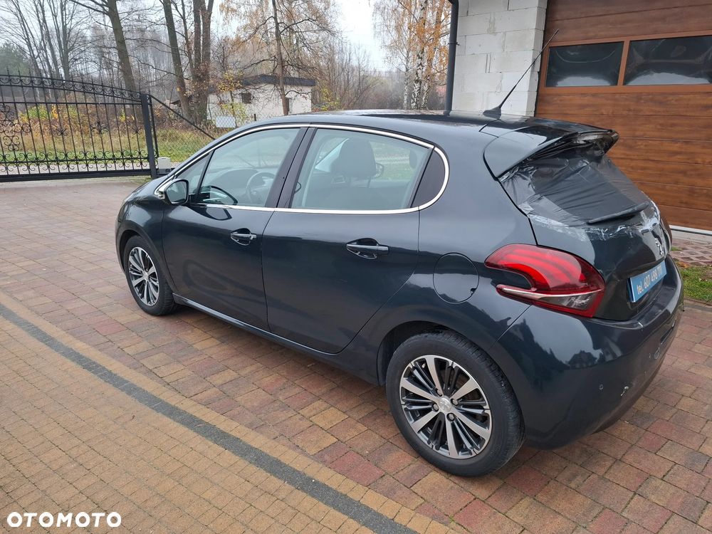 Peugeot 208 Blue-HDi 100 Stop&Start Allure - 8