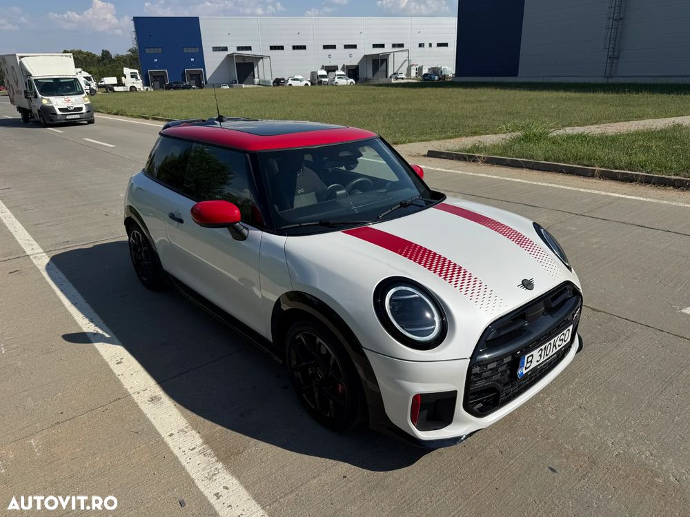 Mini John Cooper Works AT - 3