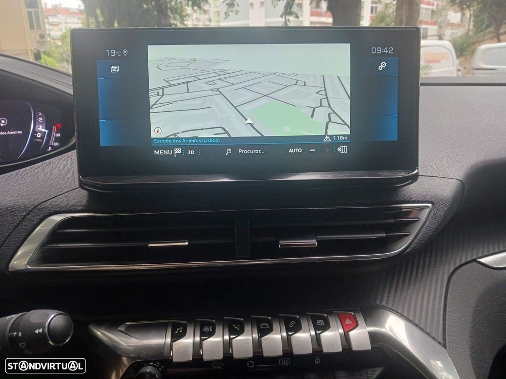 Peugeot 5008 1.5 BlueHDi Allure Pack EAT8 - 16