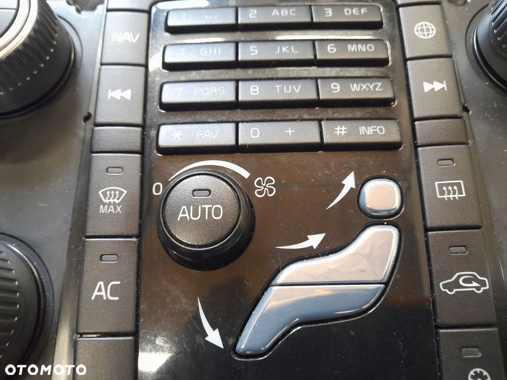 panel klimatyzacji radia konsola 31398587 volvo xc60 lift 2014r - 2