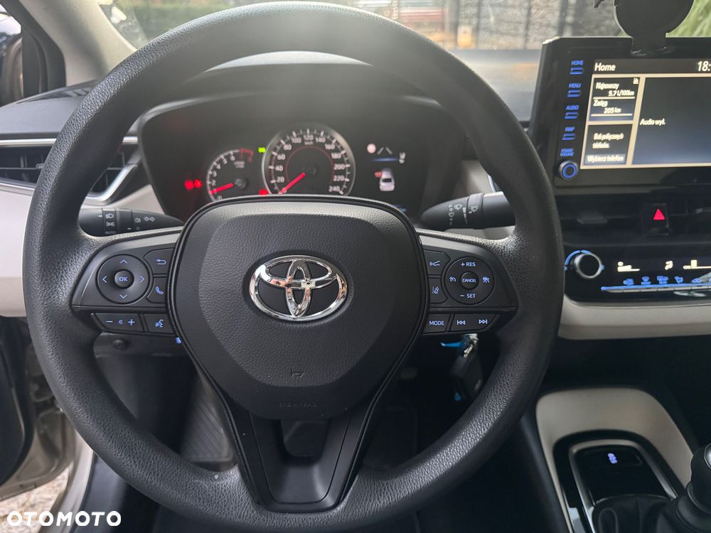 Toyota Corolla 1.5 Comfort - 18