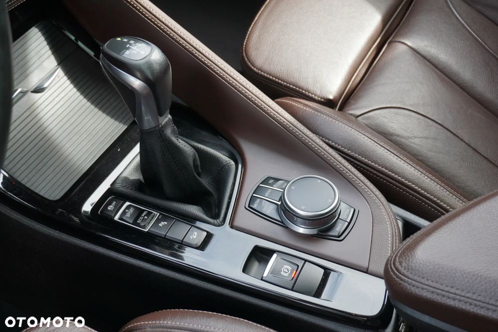 BMW X1 xDrive20d xLine sport - 25