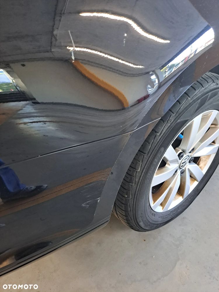 Volkswagen Passat - 17
