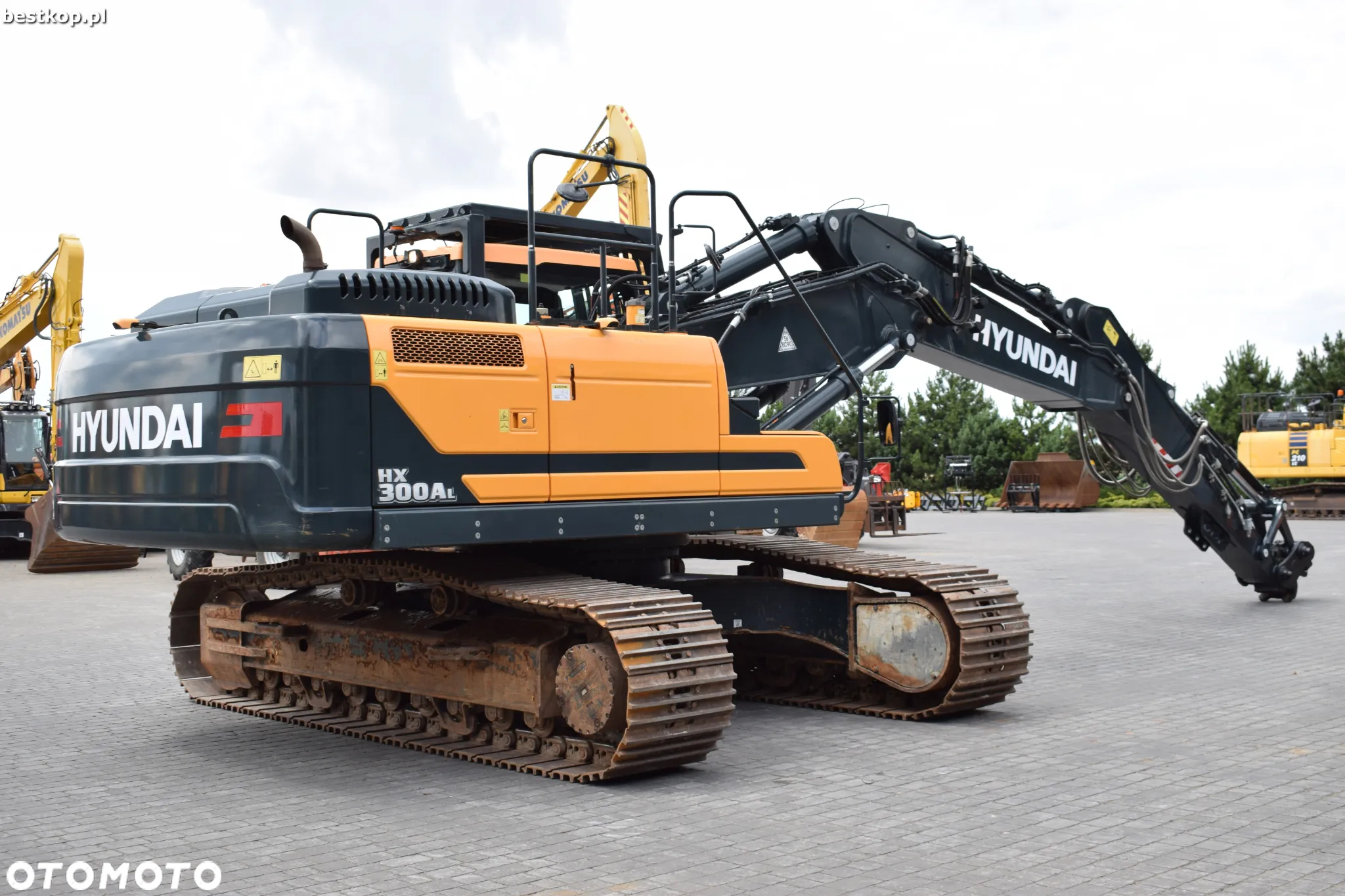 Hyundai HX300AL - 33
