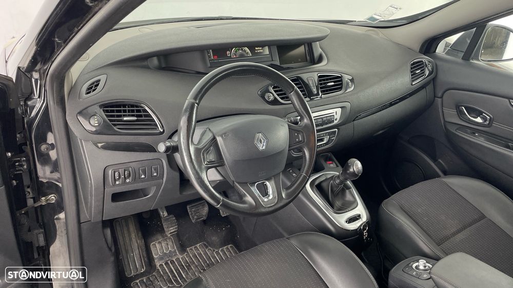 Renault Grand Scénic 1.5 dCi Bose Edition 7L - 8