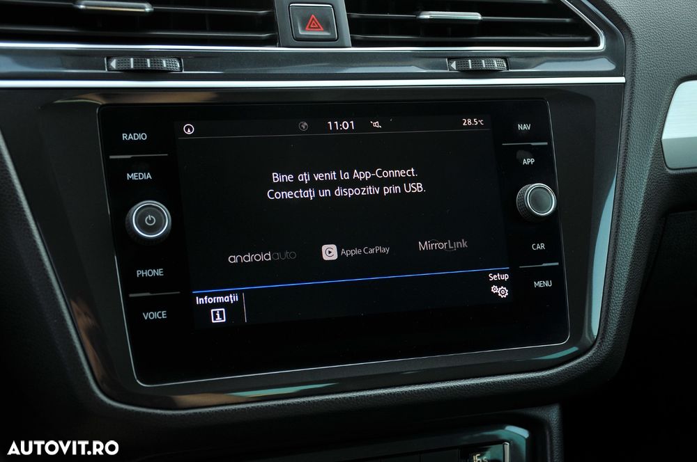 Volkswagen Tiguan - 18
