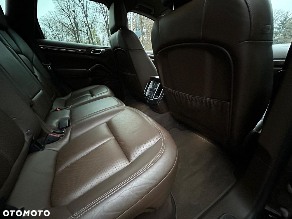 Porsche Cayenne S Diesel - 23