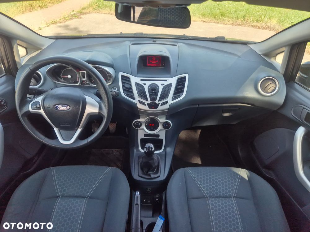 Ford Fiesta 1.4 Titanium EU5 - 22