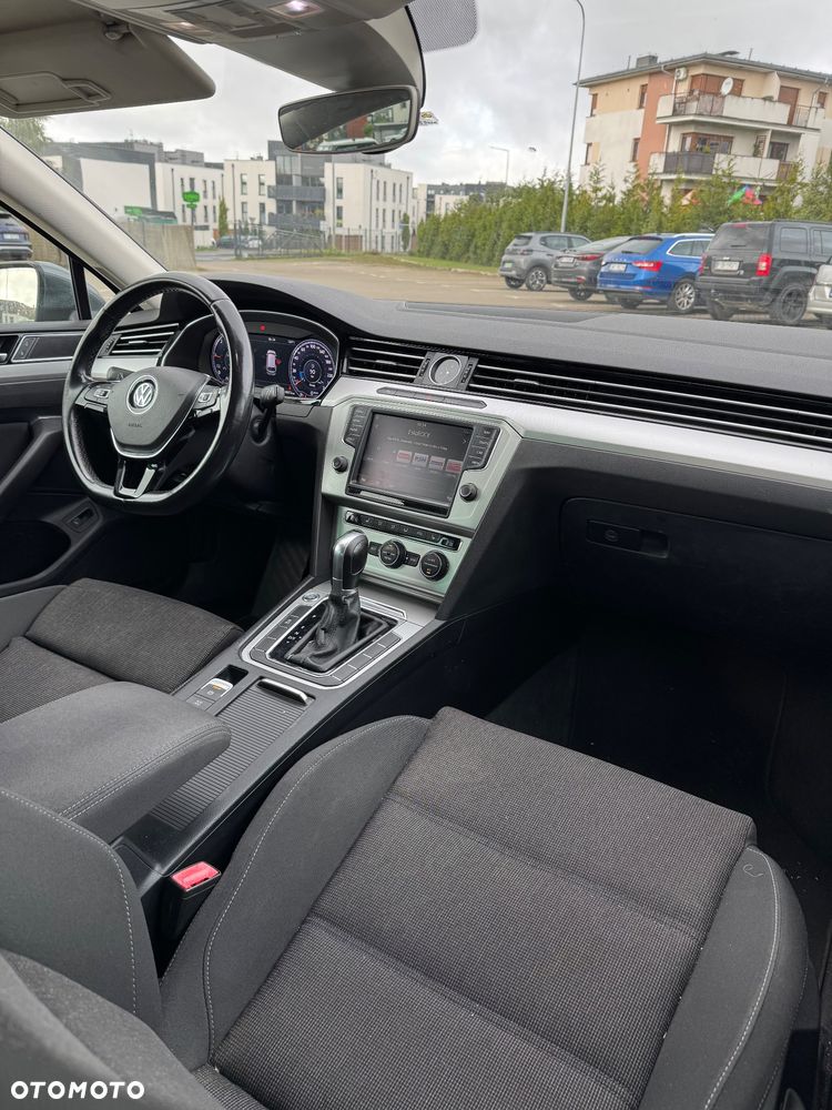 Volkswagen Passat 2.0 TDI (BlueMotion Technology) DSG Comfortline - 20