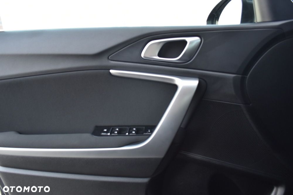 Kia XCeed 1.5 T-GDI M DCT - 22