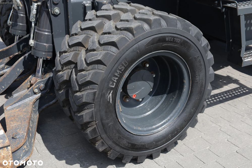 Komatsu PW118MR-11 - 23