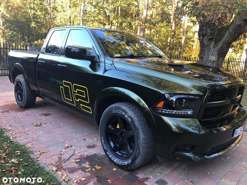 Dodge RAM 1500 5.7 4x4 - 6