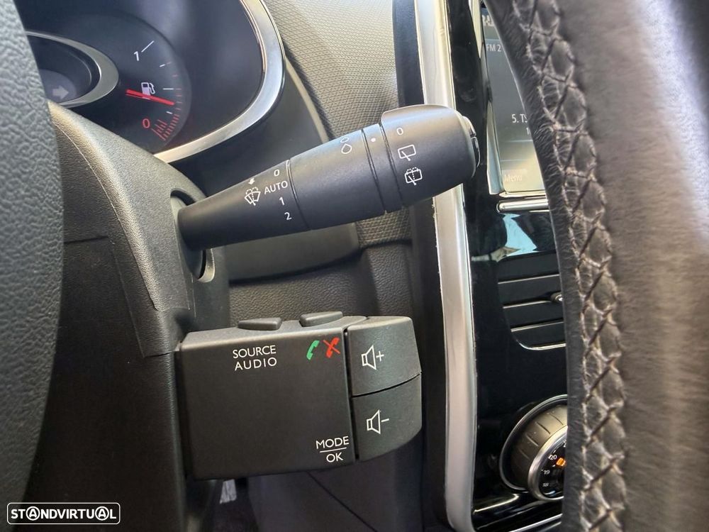 Renault Clio 1.5 dCi Dynamique S EDC - 29