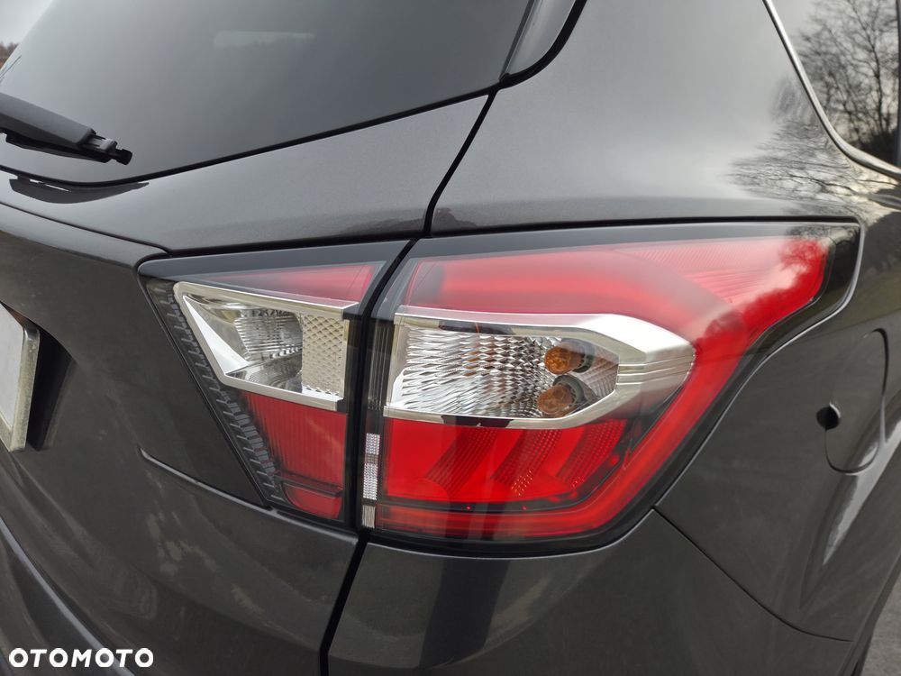 Ford Kuga 1.5 TDCi 2x4 Cool & Connect - 29