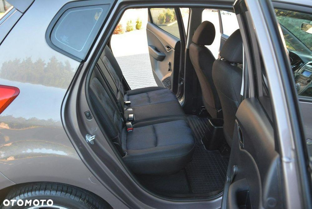 Hyundai ix20 - 15