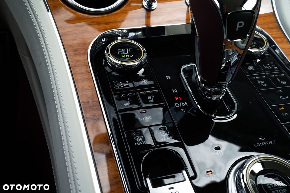 Bentley Inny - 28