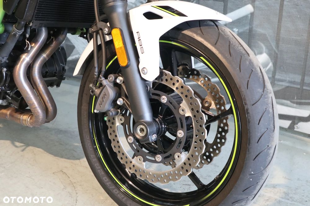 Kawasaki Z 650 - 19