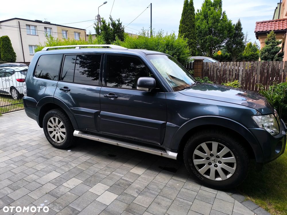 Mitsubishi Pajero 3.2 DID Intense - 15