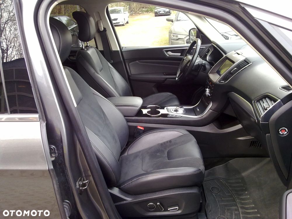 Ford S-Max 2.0 EcoBlue Titanium - 18