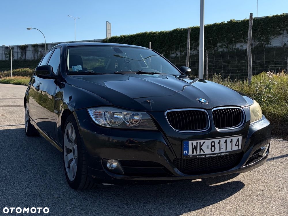 BMW Seria 3 318i - 1