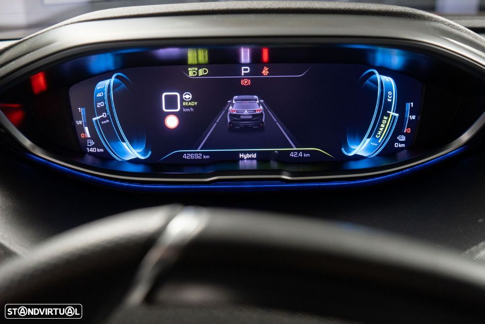 Peugeot 3008 1.6 Hybrid4 GT e-EAT8 - 31