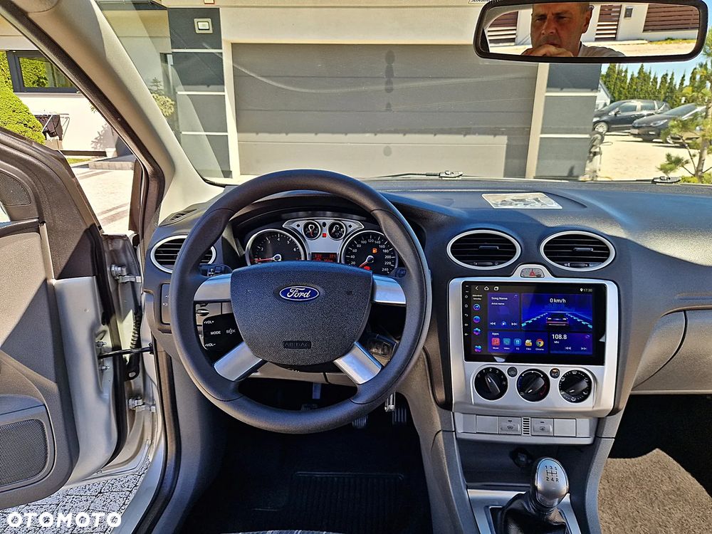 Ford Focus 1.6 16V Connect - 20