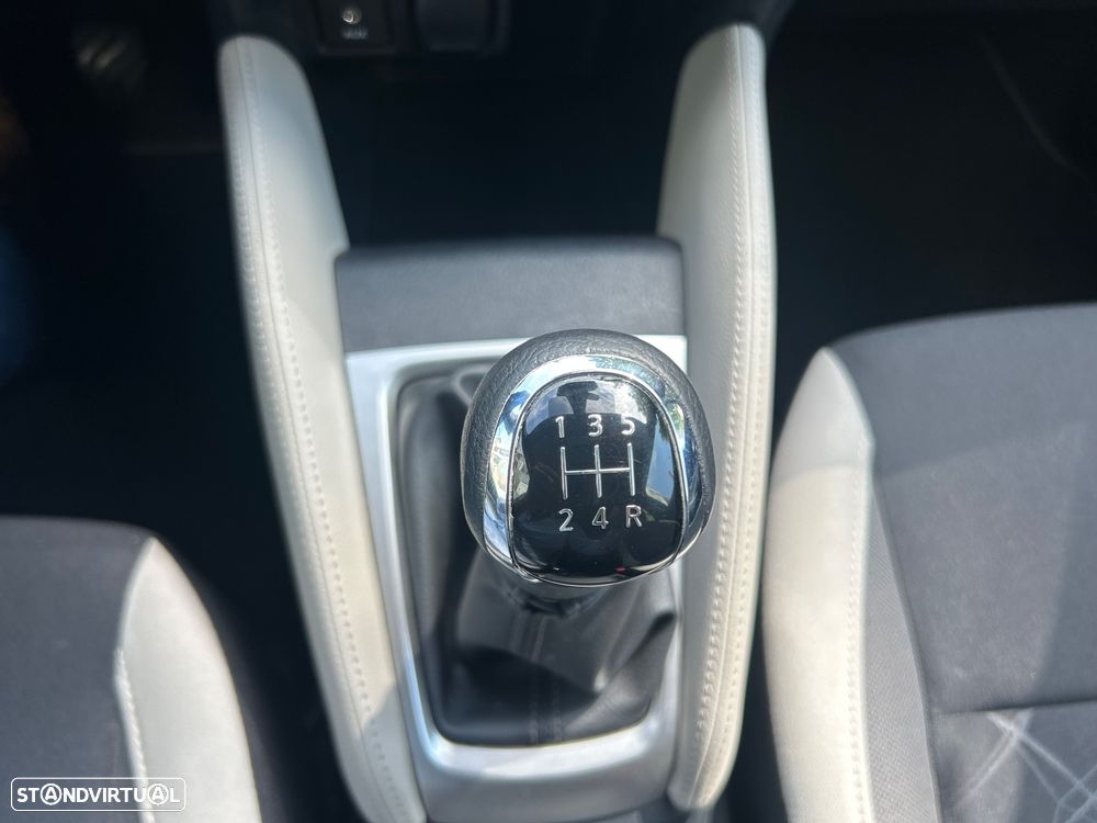 Nissan Micra 0.9 IG-T N-Connecta S/S - 19