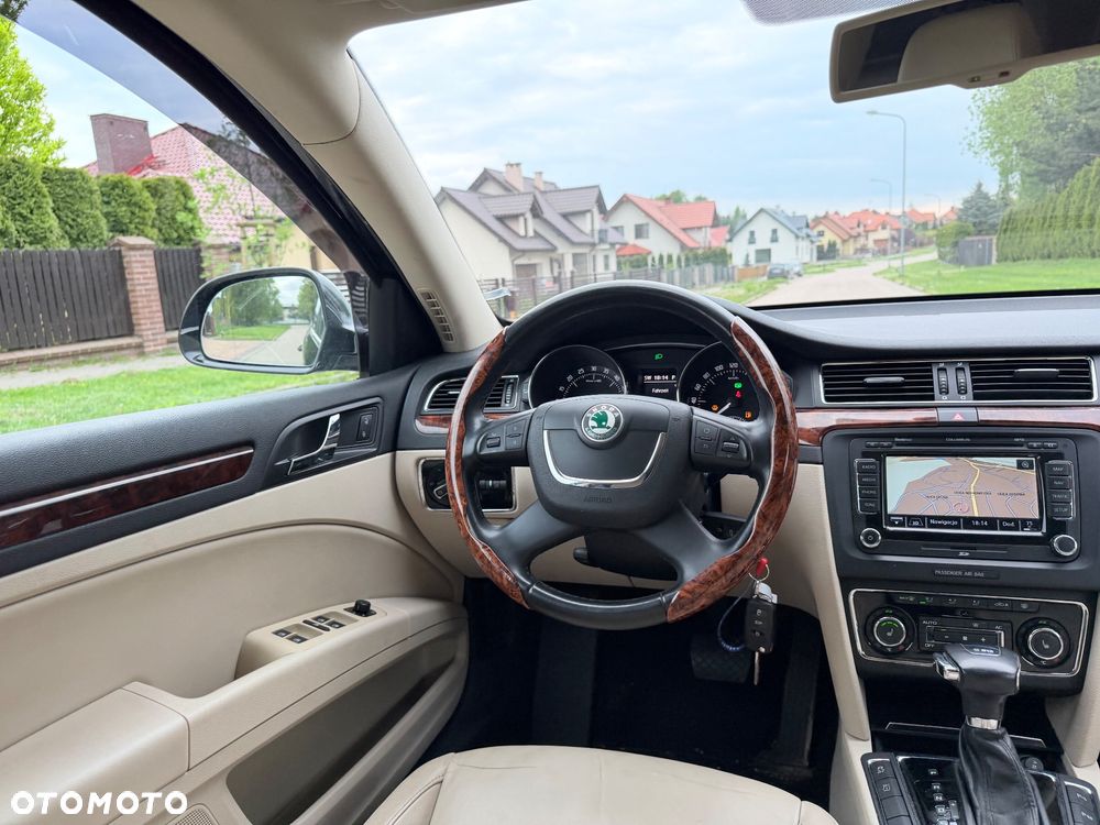 Skoda Superb - 21