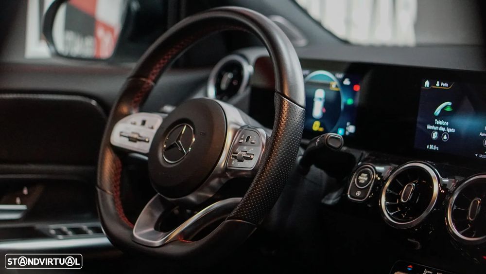 Mercedes-Benz GLA 180 d AMG Line - 10